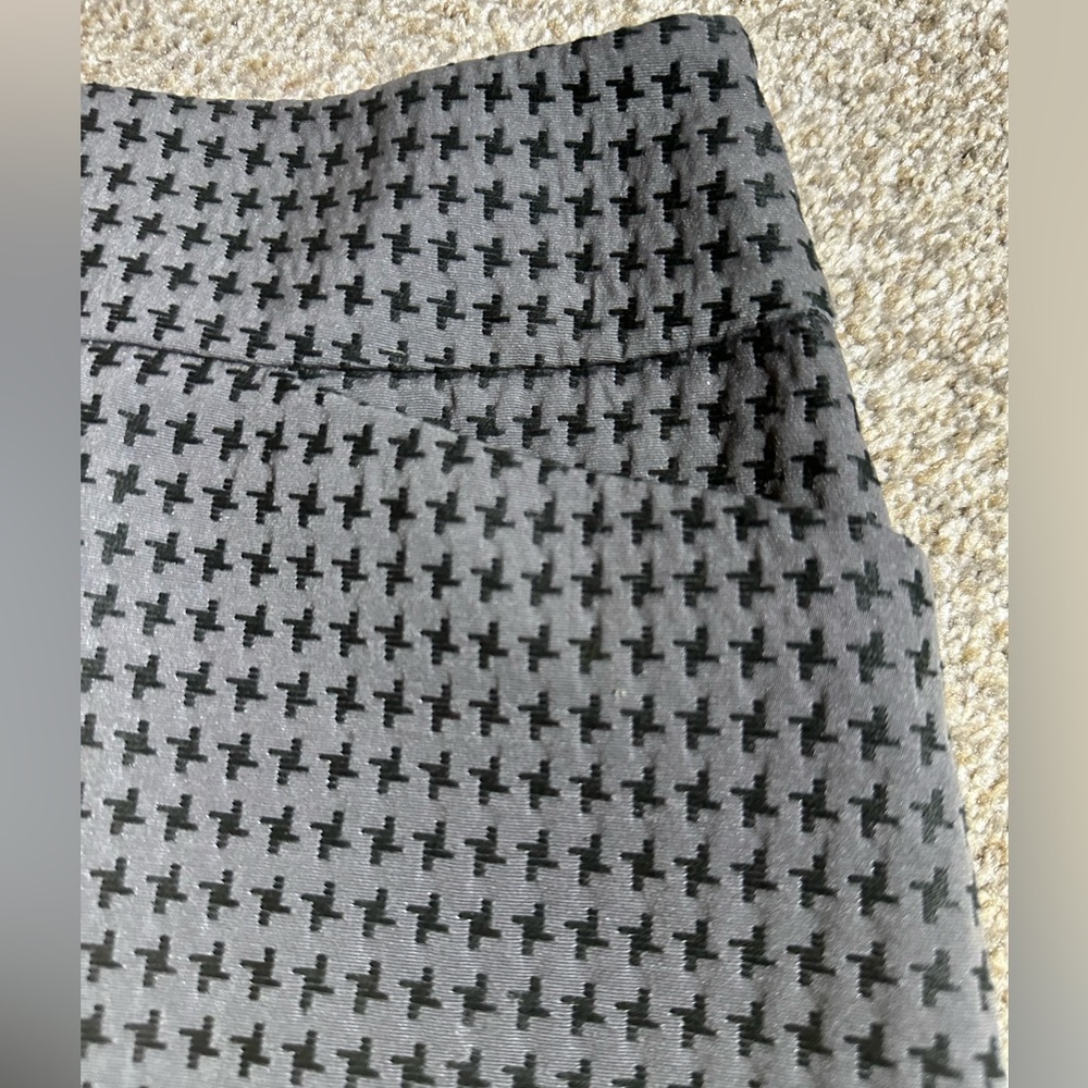LOFT Grey and Black Skirt 12 Petite